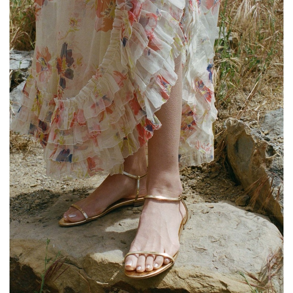 Brand New DOEN Sartene Sandal gold foil size 39